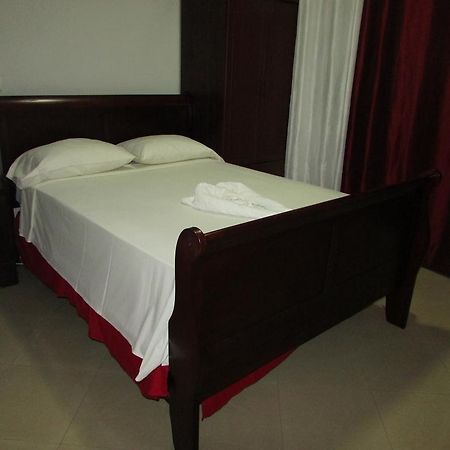 Bed and Breakfast Residencial Girassol, Lda São Filipe Zewnętrze zdjęcie