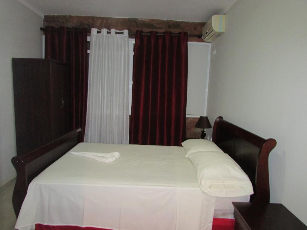 Bed and Breakfast Residencial Girassol, Lda São Filipe Zewnętrze zdjęcie