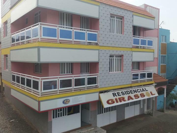 Bed and Breakfast Residencial Girassol, Lda São Filipe Zewnętrze zdjęcie